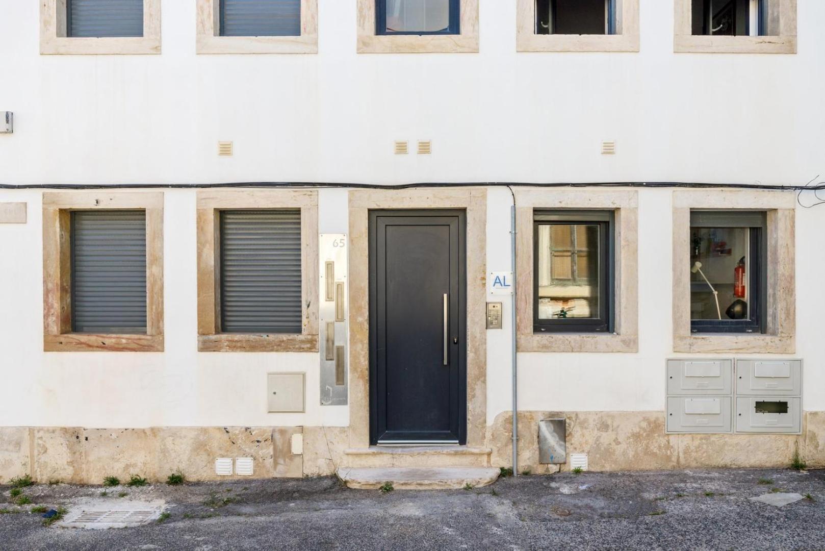 Guestready - Minimalist Studio In Downtown Lisbon Appartement Buitenkant foto